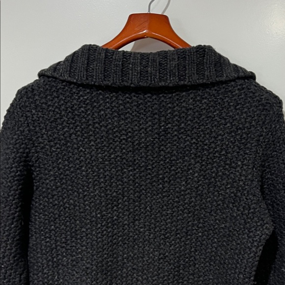 GAP Charcoal 100% Lambswool Cardigan Sz M - Picture 6 of 9